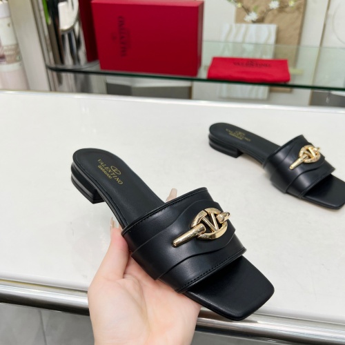 Cheap Valentino Slippers For Women #1210673 Replica Wholesale [$88.00 USD] [ITEM#1210673] on Replica Valentino Slippers