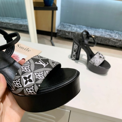 Cheap Louis Vuitton Sandal For Women #1211021 Replica Wholesale [$125.00 USD] [ITEM#1211021] on Replica Louis Vuitton Sandal