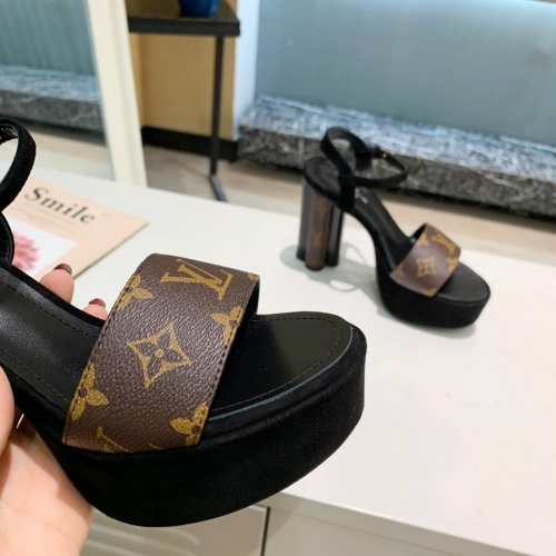 Cheap Louis Vuitton Sandal For Women #1211022 Replica Wholesale [$125.00 USD] [ITEM#1211022] on Replica Louis Vuitton Sandal