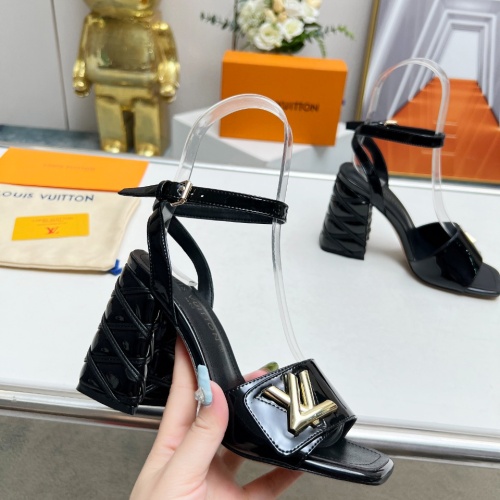 Cheap Louis Vuitton Sandal For Women #1211042 Replica Wholesale [$112.00 USD] [ITEM#1211042] on Replica Louis Vuitton Sandal