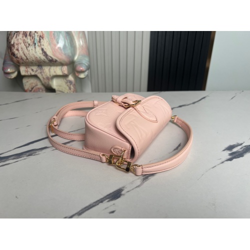 Cheap Louis Vuitton AAA Quality Messenger Bags For Women #1211923 Replica Wholesale [$192.00 USD] [ITEM#1211923] on Replica Louis Vuitton AAA Quality Messenger Bags