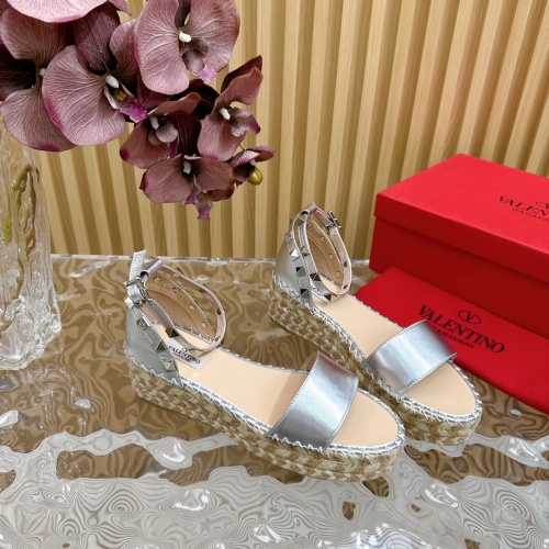 Cheap Valentino Sandal For Women #1212195 Replica Wholesale [$108.00 USD] [ITEM#1212195] on Replica Valentino Sandal