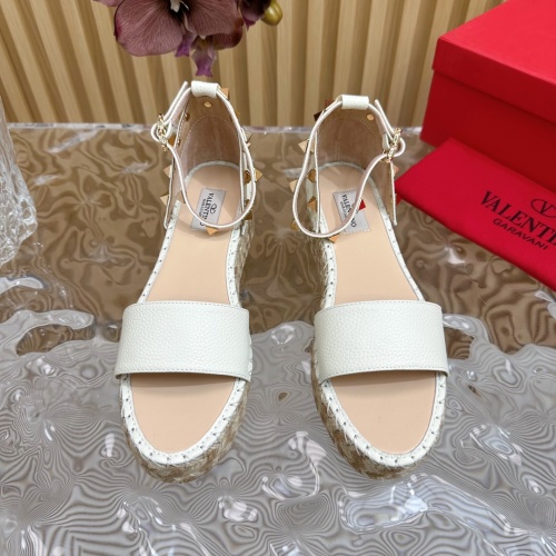 Cheap Valentino Sandal For Women #1212196 Replica Wholesale [$108.00 USD] [ITEM#1212196] on Replica Valentino Sandal