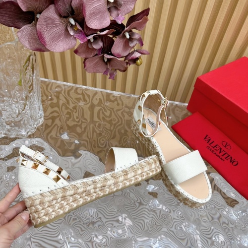 Cheap Valentino Sandal For Women #1212196 Replica Wholesale [$108.00 USD] [ITEM#1212196] on Replica Valentino Sandal