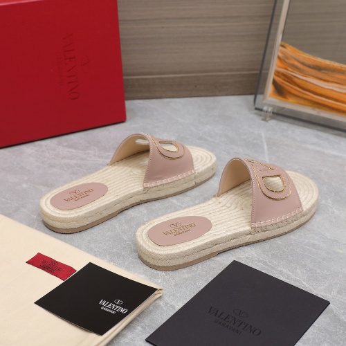 Cheap Valentino Slippers For Women #1212217 Replica Wholesale [$96.00 USD] [ITEM#1212217] on Replica Valentino Slippers