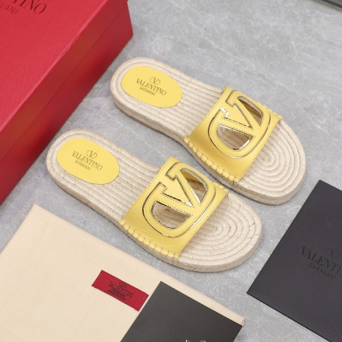 Cheap Valentino Slippers For Women #1212219 Replica Wholesale [$96.00 USD] [ITEM#1212219] on Replica Valentino Slippers