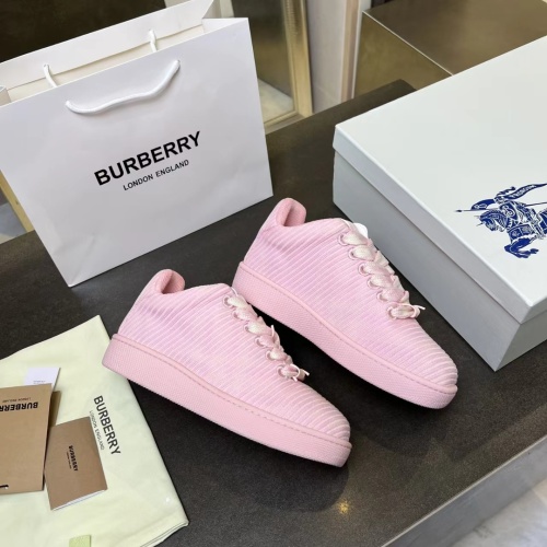 Cheap Burberry Casual Shoes For Women #1212678 Replica Wholesale [$100.00 USD] [ITEM#1212678] on Replica Burberry Casual Shoes