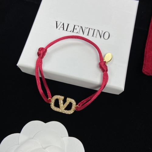 Cheap Valentino Bracelets #1213043 Replica Wholesale [$27.00 USD] [ITEM#1213043] on Replica Valentino Bracelets