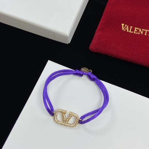 Cheap Valentino Bracelets #1213044 Replica Wholesale [$27.00 USD] [ITEM#1213044] on Replica Valentino Bracelets