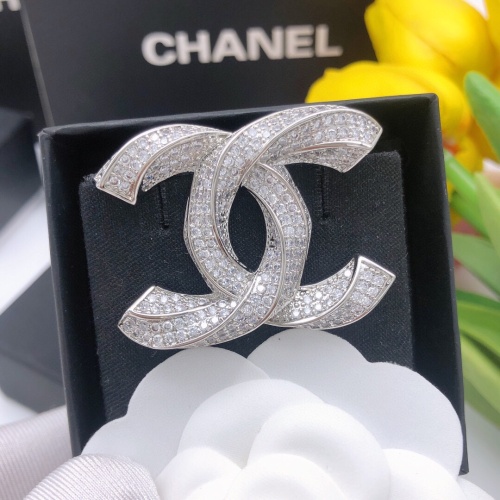 Cheap Chanel Brooches For Women #1213508 Replica Wholesale [$32.00 USD] [ITEM#1213508] on Replica Chanel Brooches