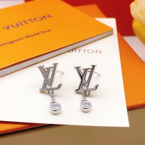 Cheap Louis Vuitton Earrings For Women #1213542 Replica Wholesale [$27.00 USD] [ITEM#1213542] on Replica Louis Vuitton Earrings