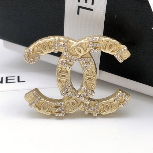 Cheap Chanel Brooches For Women #1213548 Replica Wholesale [$32.00 USD] [ITEM#1213548] on Replica Chanel Brooches