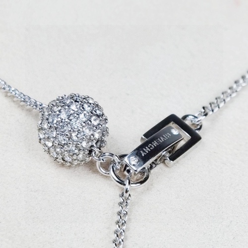 Cheap Givenchy Necklaces For Women #1213614 Replica Wholesale [$39.00 USD] [ITEM#1213614] on Replica Givenchy Necklaces