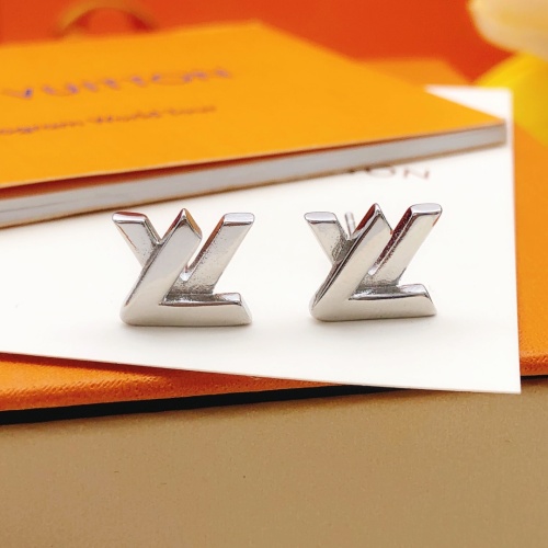 Cheap Louis Vuitton Earrings For Women #1213659 Replica Wholesale [$25.00 USD] [ITEM#1213659] on Replica Louis Vuitton Earrings