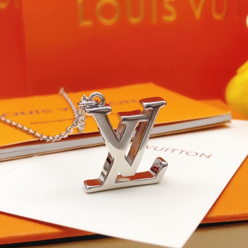 Cheap Louis Vuitton Necklaces #1213791 Replica Wholesale [$29.00 USD] [ITEM#1213791] on Replica Louis Vuitton Necklaces