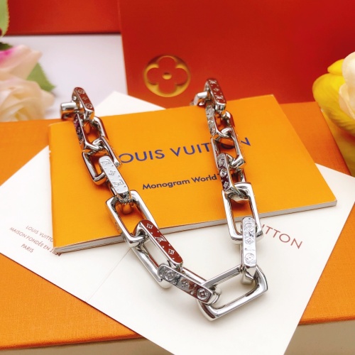 Cheap Louis Vuitton Necklaces #1213811 Replica Wholesale [$40.00 USD] [ITEM#1213811] on Replica Louis Vuitton Necklaces