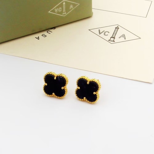 Cheap Van Cleef &amp; Arpels Earrings For Women #1213820 Replica Wholesale [$25.00 USD] [ITEM#1213820] on Replica Van Cleef &amp; Arpels Earrings