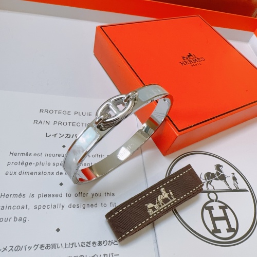 Cheap Hermes Bracelets #1213879 Replica Wholesale [$45.00 USD] [ITEM#1213879] on Replica Hermes Bracelets