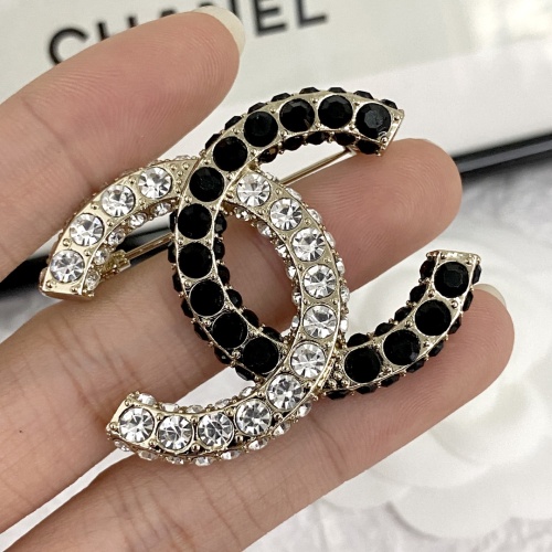 Cheap Chanel Brooches For Women #1214253 Replica Wholesale [$34.00 USD] [ITEM#1214253] on Replica Chanel Brooches