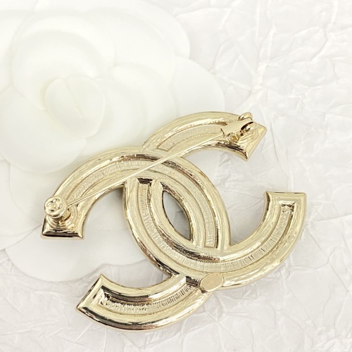 Cheap Chanel Brooches For Women #1214255 Replica Wholesale [$42.00 USD] [ITEM#1214255] on Replica Chanel Brooches