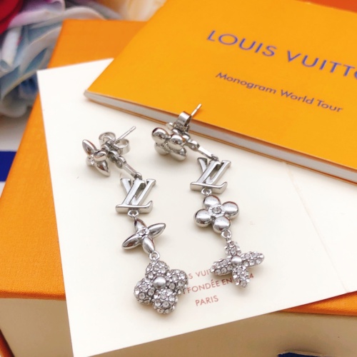 Cheap Louis Vuitton Earrings For Women #1214335 Replica Wholesale [$32.00 USD] [ITEM#1214335] on Replica Louis Vuitton Earrings