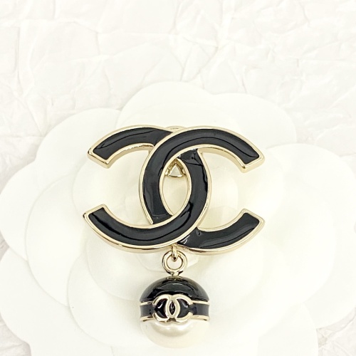 Cheap Chanel Brooches For Women #1214501 Replica Wholesale [$36.00 USD] [ITEM#1214501] on Replica Chanel Brooches