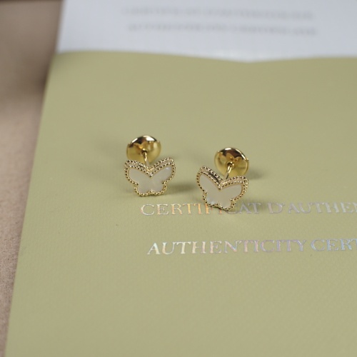 Cheap Van Cleef &amp; Arpels Earrings For Women #1214519 Replica Wholesale [$48.00 USD] [ITEM#1214519] on Replica Van Cleef &amp; Arpels Earrings