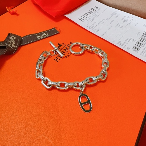 Cheap Hermes Bracelets #1214594 Replica Wholesale [$45.00 USD] [ITEM#1214594] on Replica Hermes Bracelets