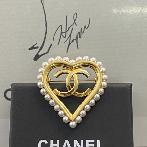 Cheap Chanel Brooches For Women #1214703 Replica Wholesale [$32.00 USD] [ITEM#1214703] on Replica Chanel Brooches