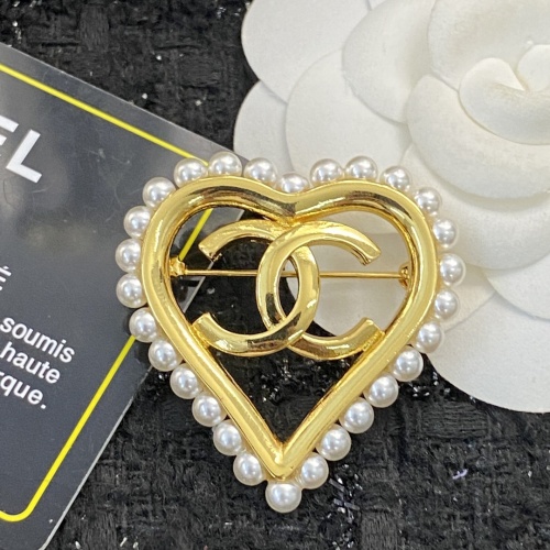 Cheap Chanel Brooches For Women #1214703 Replica Wholesale [$32.00 USD] [ITEM#1214703] on Replica Chanel Brooches