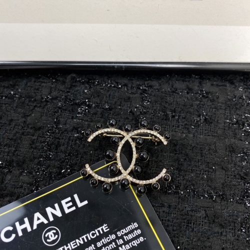 Cheap Chanel Brooches For Women #1214705 Replica Wholesale [$32.00 USD] [ITEM#1214705] on Replica Chanel Brooches