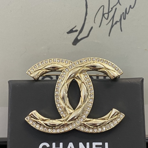 Cheap Chanel Brooches For Women #1214709 Replica Wholesale [$34.00 USD] [ITEM#1214709] on Replica Chanel Brooches