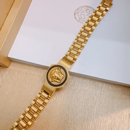 Cheap Versace Bracelets #1214838 Replica Wholesale [$48.00 USD] [ITEM#1214838] on Replica Versace Bracelets