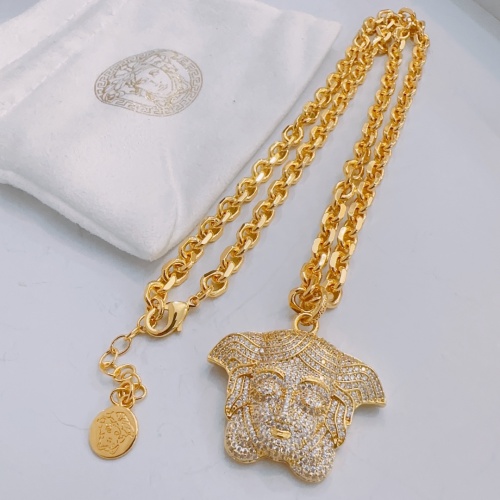 Cheap Versace Necklaces #1214844 Replica Wholesale [$60.00 USD] [ITEM#1214844] on Replica Versace Necklaces