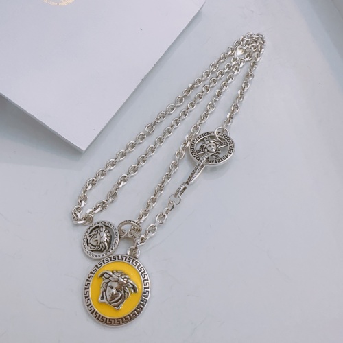 Cheap Versace Necklaces #1214845 Replica Wholesale [$60.00 USD] [ITEM#1214845] on Replica Versace Necklaces