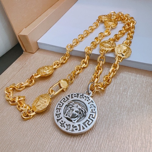 Cheap Versace Necklaces #1215022 Replica Wholesale [$60.00 USD] [ITEM#1215022] on Replica Versace Necklaces