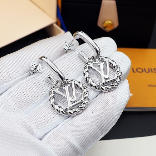 Cheap Louis Vuitton Earrings For Women #1215044 Replica Wholesale [$25.00 USD] [ITEM#1215044] on Replica Louis Vuitton Earrings