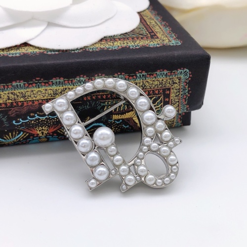 Cheap Christian Dior Brooches For Women #1215171 Replica Wholesale [$27.00 USD] [ITEM#1215171] on Replica Christian Dior Brooches