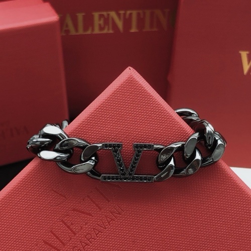 Cheap Valentino Jewelry Set #1215304 Replica Wholesale [$64.00 USD] [ITEM#1215304] on Replica Valentino Jewelry Set