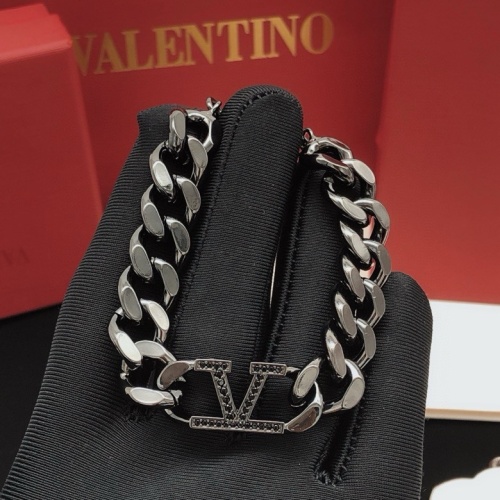 Cheap Valentino Jewelry Set #1215304 Replica Wholesale [$64.00 USD] [ITEM#1215304] on Replica Valentino Jewelry Set