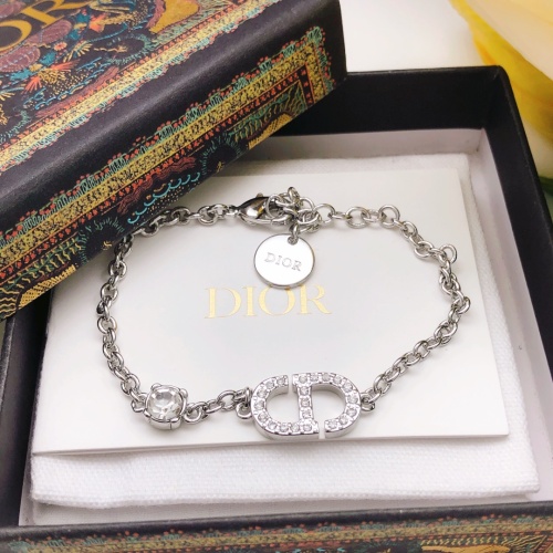 Cheap Christian Dior Bracelets #1215332 Replica Wholesale [$27.00 USD] [ITEM#1215332] on Replica Christian Dior Bracelets