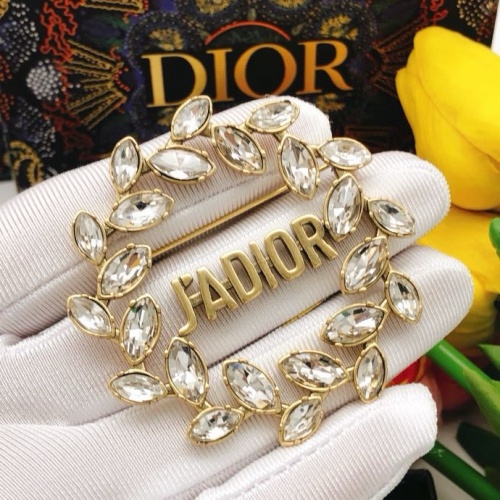 Cheap Christian Dior Brooches For Women #1215335 Replica Wholesale [$29.00 USD] [ITEM#1215335] on Replica Christian Dior Brooches