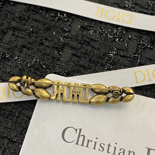 Cheap Christian Dior Brooches For Women #1215454 Replica Wholesale [$29.00 USD] [ITEM#1215454] on Replica Christian Dior Brooches