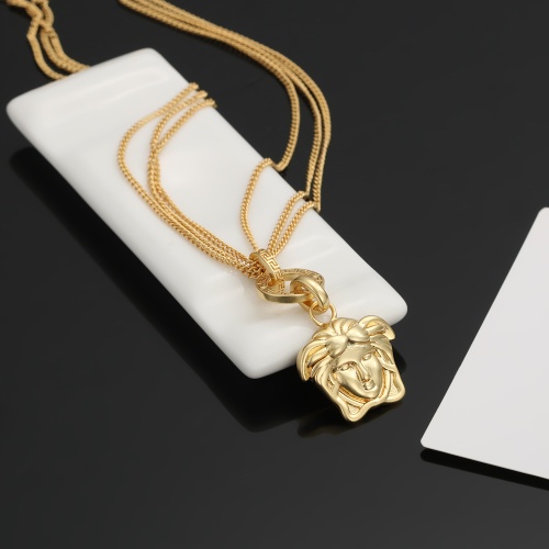 Cheap Versace Necklaces #1215473 Replica Wholesale [$29.00 USD] [ITEM#1215473] on Replica Versace Necklaces