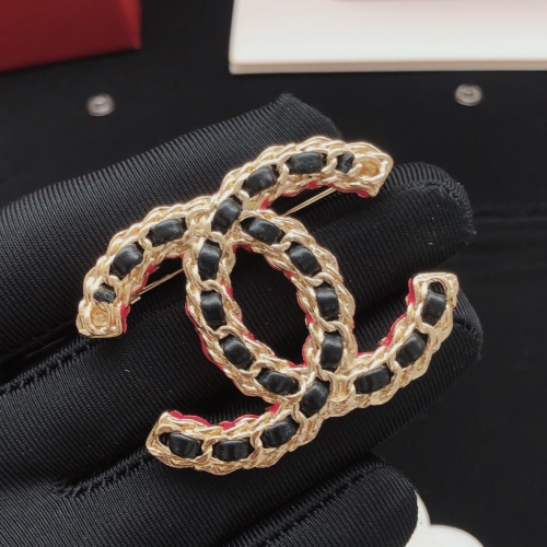 Cheap Chanel Brooches For Women #1215675 Replica Wholesale [$29.00 USD] [ITEM#1215675] on Replica Chanel Brooches