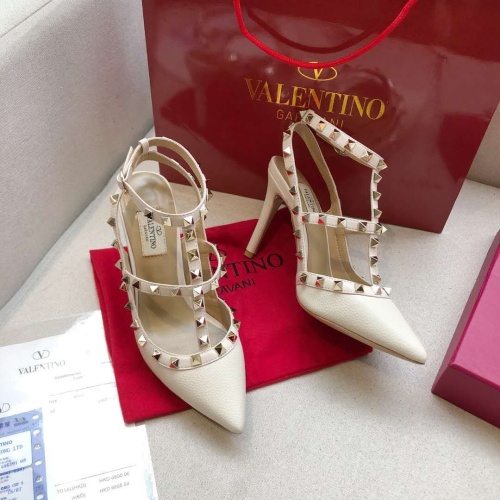 Cheap Valentino Sandal For Women #1216392 Replica Wholesale [$92.00 USD] [ITEM#1216392] on Replica Valentino Sandal