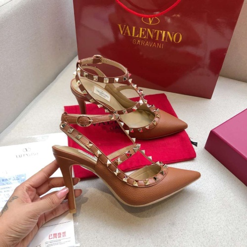 Cheap Valentino Sandal For Women #1216409 Replica Wholesale [$92.00 USD] [ITEM#1216409] on Replica Valentino Sandal