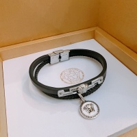 Cheap Versace Bracelets #1204701 Replica Wholesale [$45.00 USD] [ITEM#1204701] on Replica Versace Bracelets