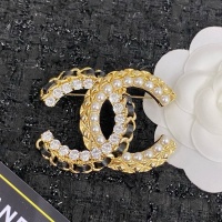 Chanel Brooches For Women #1205058