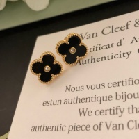 Cheap Van Cleef &amp; Arpels Earrings For Women #1205148 Replica Wholesale [$27.00 USD] [ITEM#1205148] on Replica Van Cleef &amp; Arpels Earrings